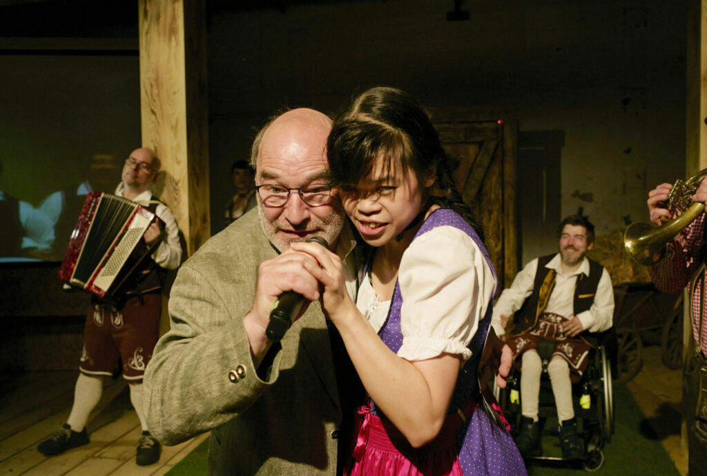 Musikantenstadl - RambaZamba Theater. Foto: Phillip Zwanzig